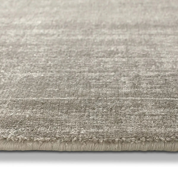 Jasmine Rug (Silver/Aluminum)