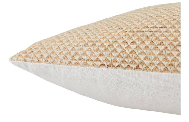 Tiaga Golden White Pillow - Anecdote
